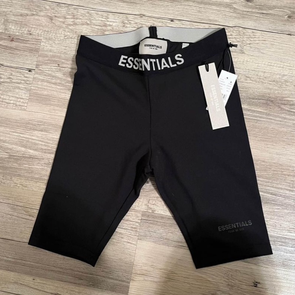 Women’s Essentials Fear Of God Biker Shorts